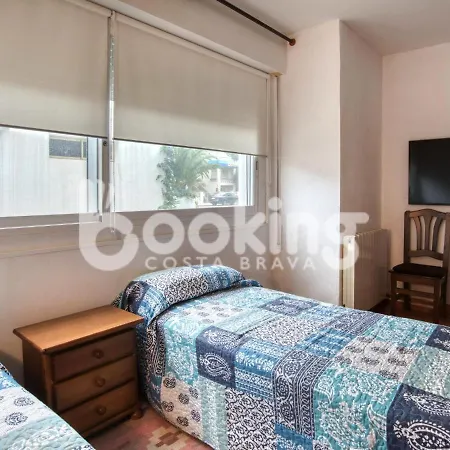 Juliana Planta Baixa Amb Jardinet I Jacuzzi A 5 Minuts De La Platja Gran Apartment